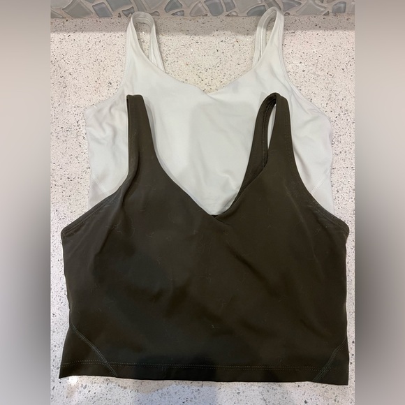 Two lululemon cropped shirts - Picture 1 of 2